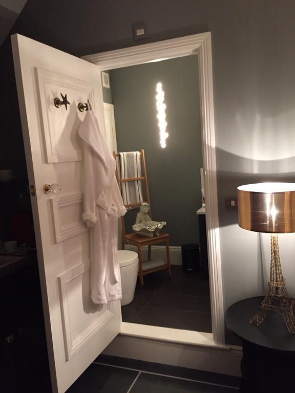 Bed and Breakfast Montpellier House à Newport Pagnell Chambre photo