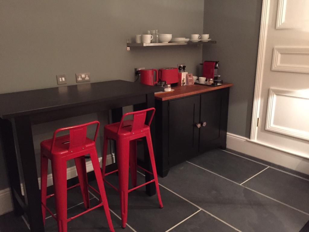 Bed and Breakfast Montpellier House à Newport Pagnell Chambre photo