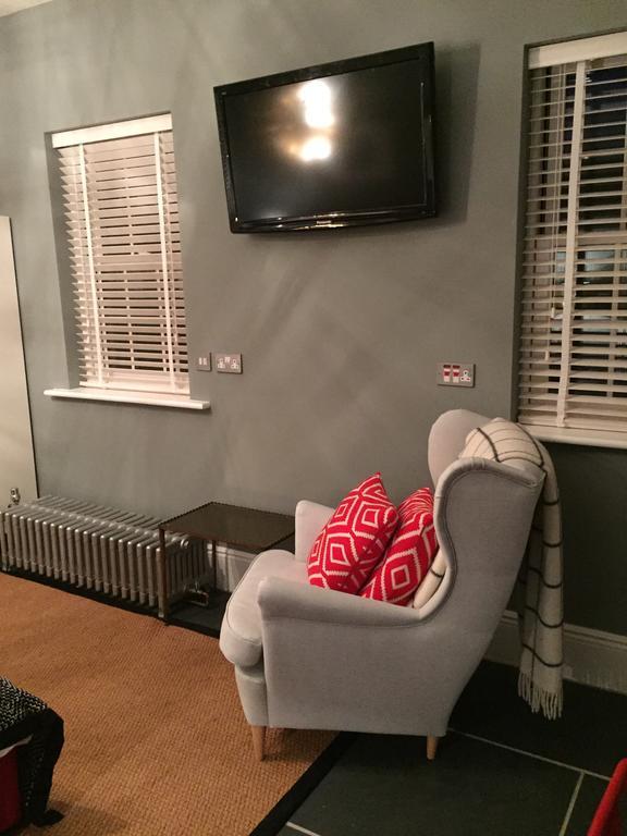 Bed and Breakfast Montpellier House à Newport Pagnell Chambre photo