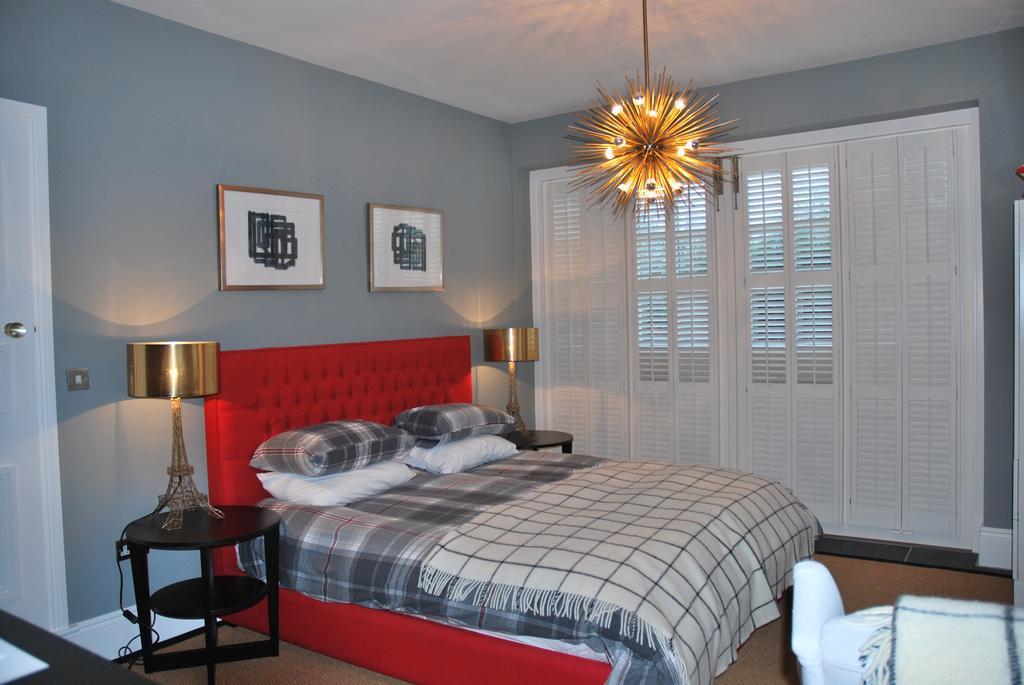 Bed and Breakfast Montpellier House à Newport Pagnell Extérieur photo