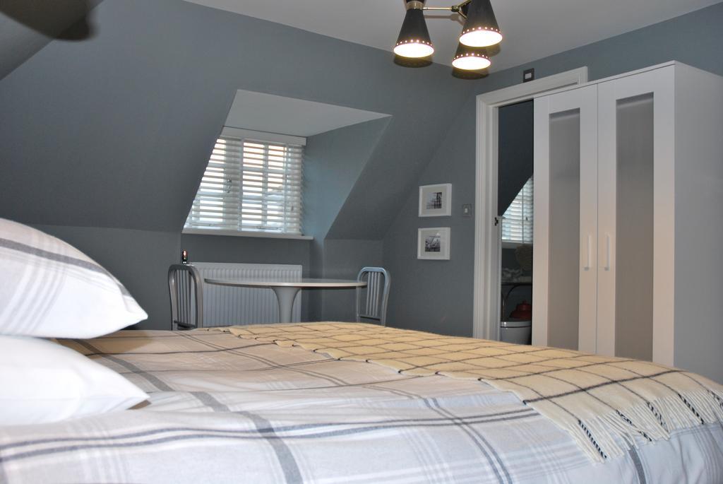 Bed and Breakfast Montpellier House à Newport Pagnell Extérieur photo