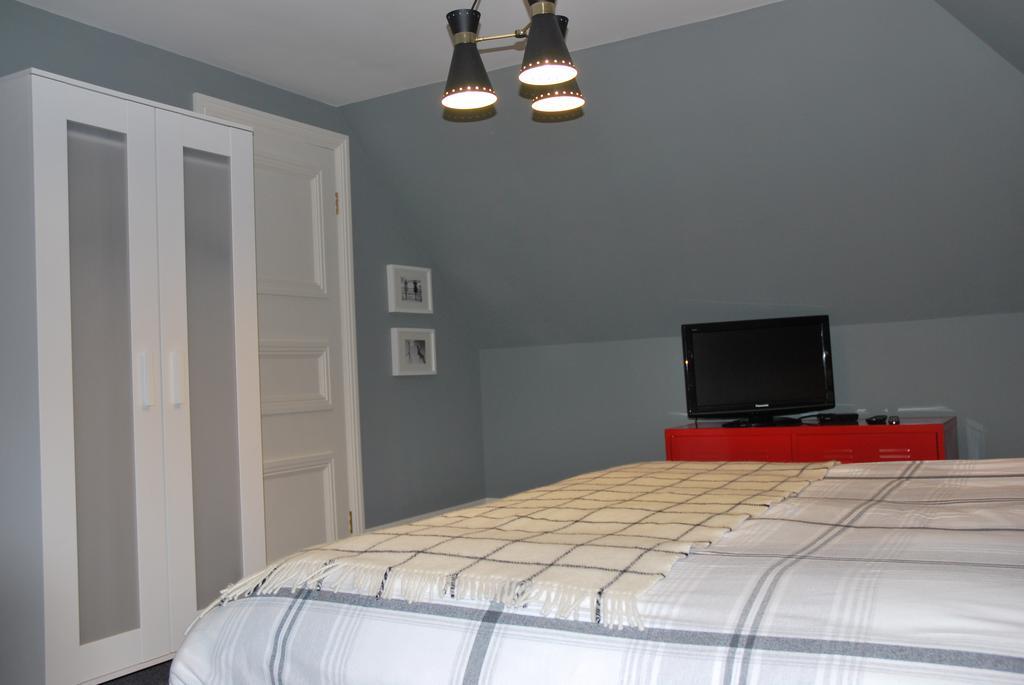 Bed and Breakfast Montpellier House à Newport Pagnell Extérieur photo